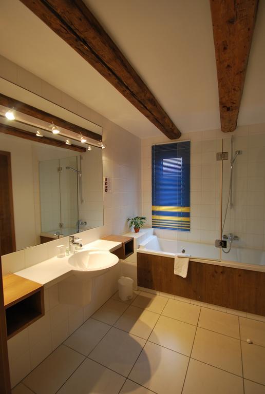 Hostellerie Schwendi Kientzheim Rum bild